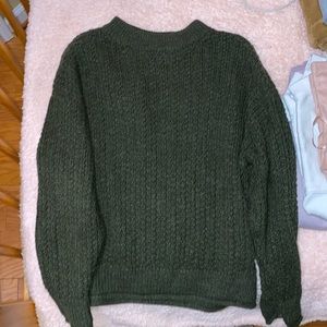 Crew neck sweater